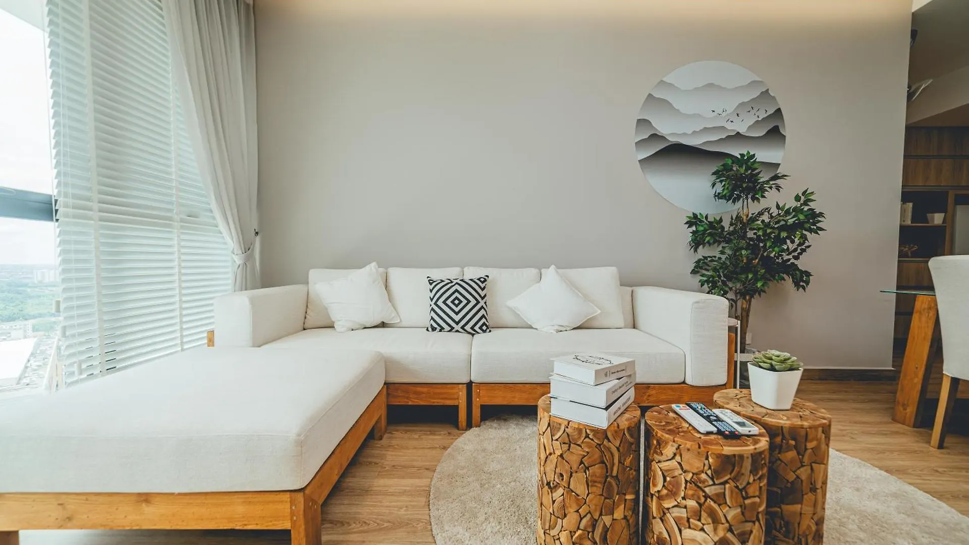 Mosaic Zen Japandi 3Br 7Pax Midvalley Southkey By Our Stay Johor Bahru Daire